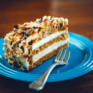 Karotten-Physalis-Kuchen